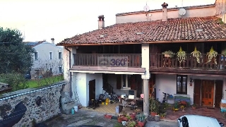 zoom immagine (Casa singola 221 mq, soggiorno, 3 camere, zona Camignone)