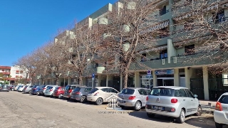 zoom immagine (Appartamento 115 mq, soggiorno, 2 camere, zona Lecce 2)