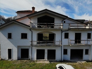 zoom immagine (Villa 560 mq, zona Tramutola)