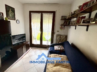 zoom immagine (Appartamento 70 mq, 1 camera, zona San Lazzaro)