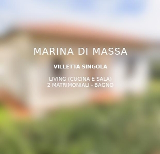 zoom immagine (Villa 120 mq, soggiorno, 2 camere, zona Marina di Massa)
